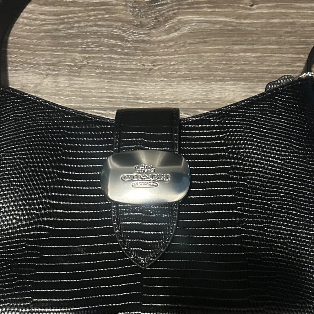 Coach Eliza Elegant Black Shoulder Bag - Picture 4 of 9
